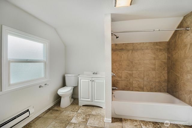 3216 S 72nd Street, Tacoma, WA 98409