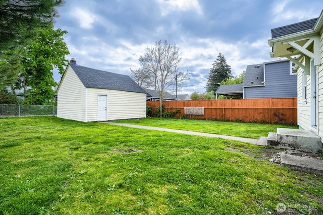 3216 S 72nd Street, Tacoma, WA 98409
