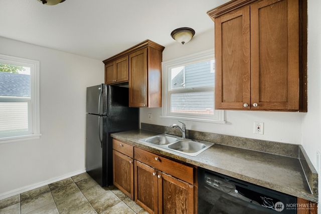 3216 S 72nd Street, Tacoma, WA 98409