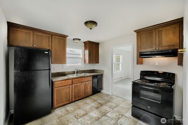 3216 S 72nd Street, Tacoma, WA 98409