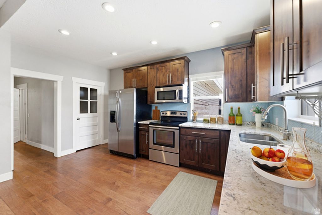 Image 16 of property listing at 2197 N STATE ROAD 32, Marion, UT 84036