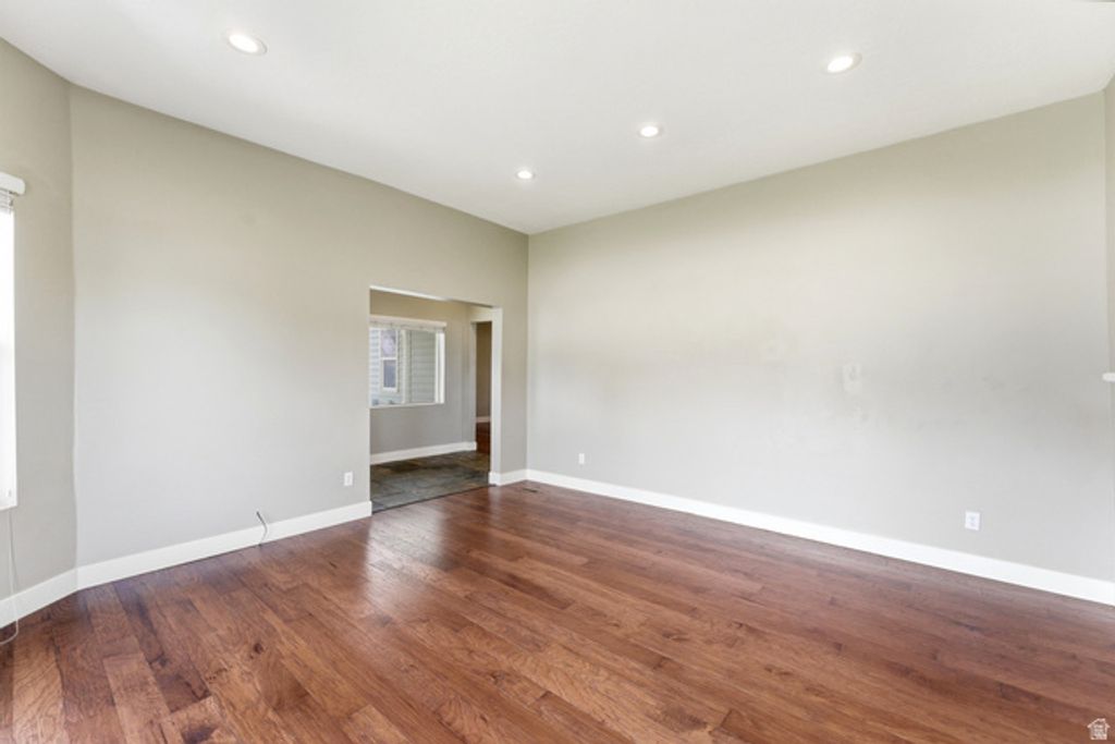 Image 24 of property listing at 2197 N STATE ROAD 32, Marion, UT 84036