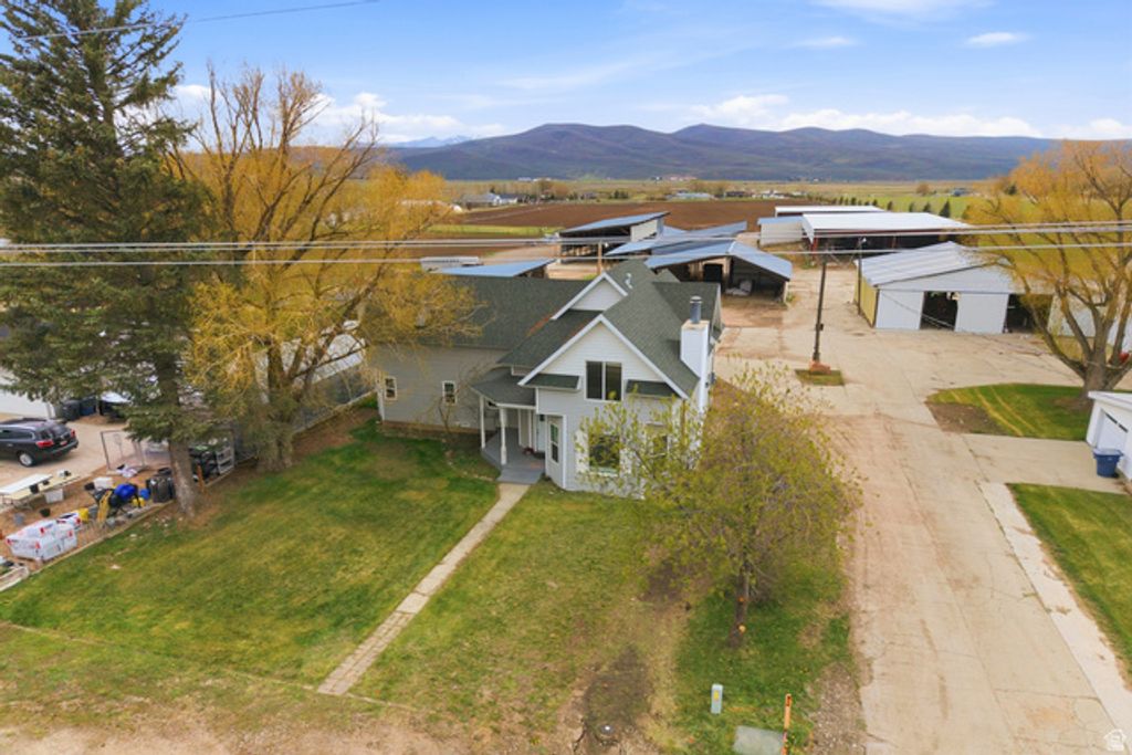 Image 54 of property listing at 2197 N STATE ROAD 32, Marion, UT 84036