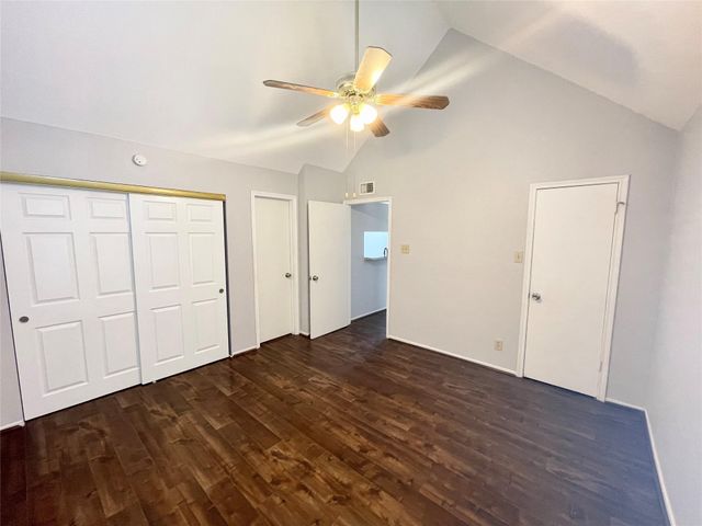 14550 Fonmeadow Drive 806, Houston, TX 77035