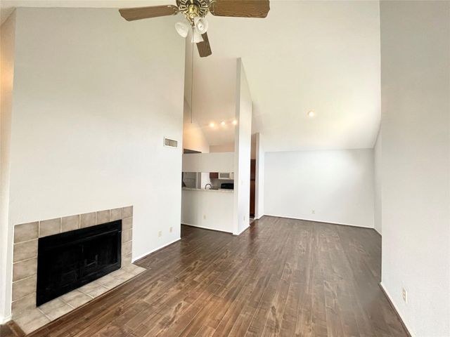 14550 Fonmeadow Drive 806, Houston, TX 77035
