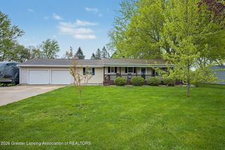 15393 Yorkleigh Drive, Lansing, MI 48906