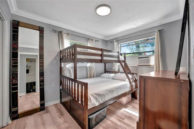 1664 10TH STREET, Sarasota, FL 34236