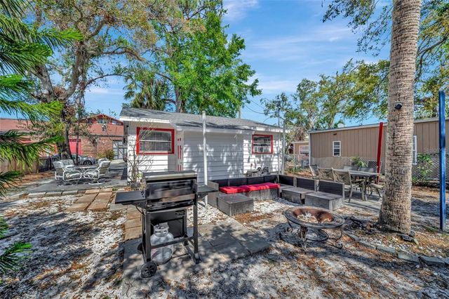 1664 10TH STREET, Sarasota, FL 34236