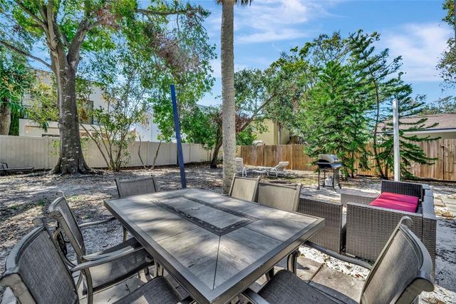 1664 10TH STREET, Sarasota, FL 34236