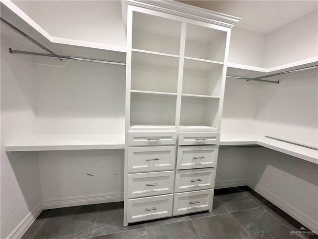 3413 Showboat Drive, Edinburg, TX 78541