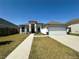 3413 Showboat Drive, Edinburg, TX 78541