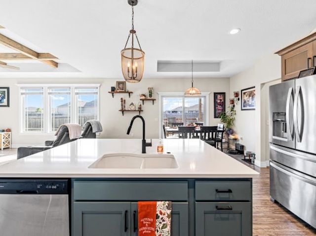 2201 River Trail Rd., Salina, KS 67401