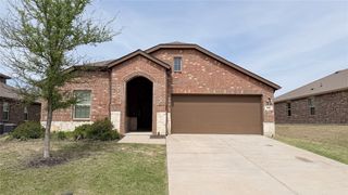 916 Cherry Blossom Street, Anna, TX 75409