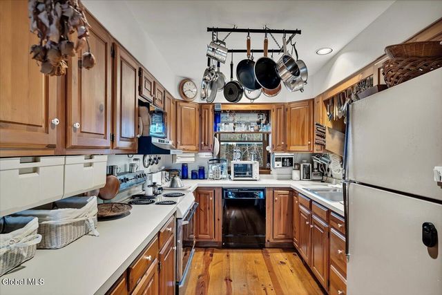 1 Fox Hollow Drive, Bolton, NY 12814