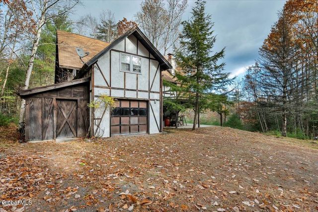 1 Fox Hollow Drive, Bolton, NY 12814