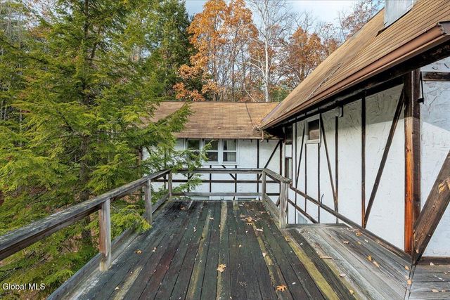 1 Fox Hollow Drive, Bolton, NY 12814