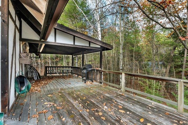 1 Fox Hollow Drive, Bolton, NY 12814