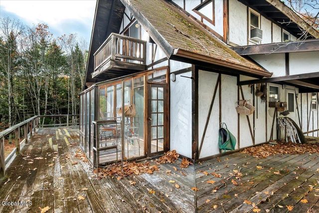 1 Fox Hollow Drive, Bolton, NY 12814