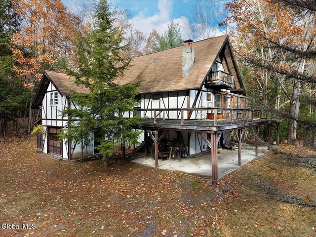 1 Fox Hollow Drive, Bolton, NY 12814