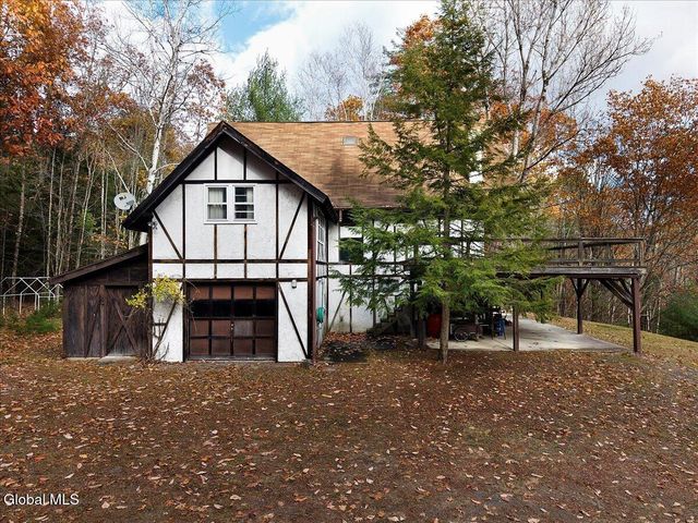 1 Fox Hollow Drive, Bolton, NY 12814