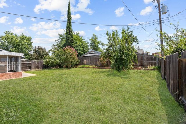4242 Cortright Way, North Highlands, CA 95660