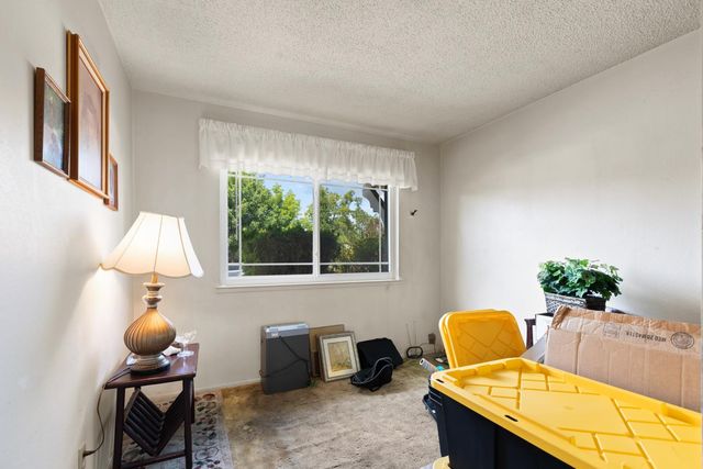 4242 Cortright Way, North Highlands, CA 95660