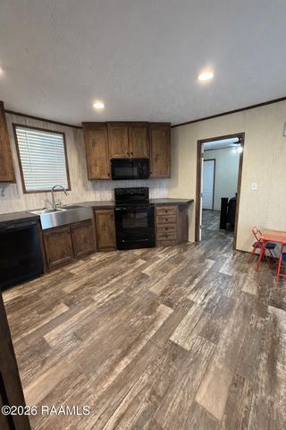 185 Sidney Charles Road, Opelousas, LA 70570