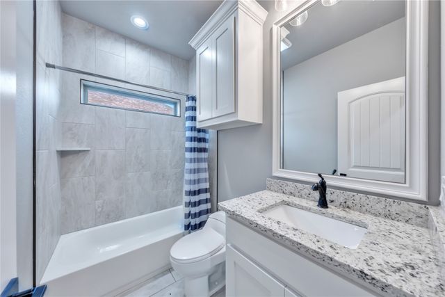 945 Sam Street, Springtown, TX 76082