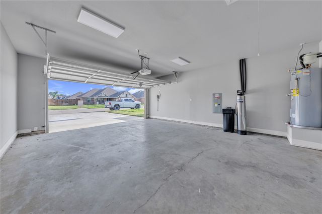 945 Sam Street, Springtown, TX 76082