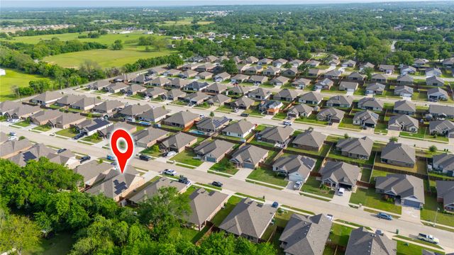 945 Sam Street, Springtown, TX 76082