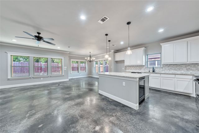 945 Sam Street, Springtown, TX 76082