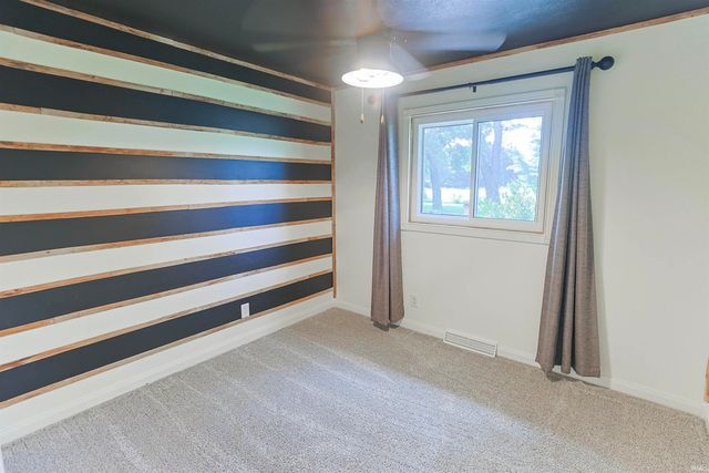 15980 Homestead Trail, Granger, IN 46530