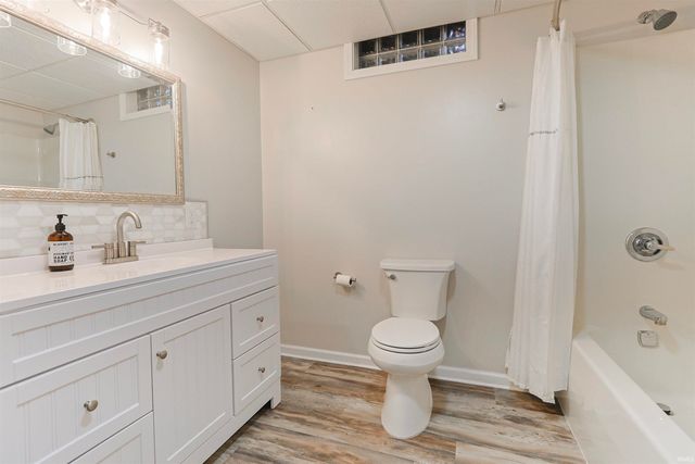 15980 Homestead Trail, Granger, IN 46530
