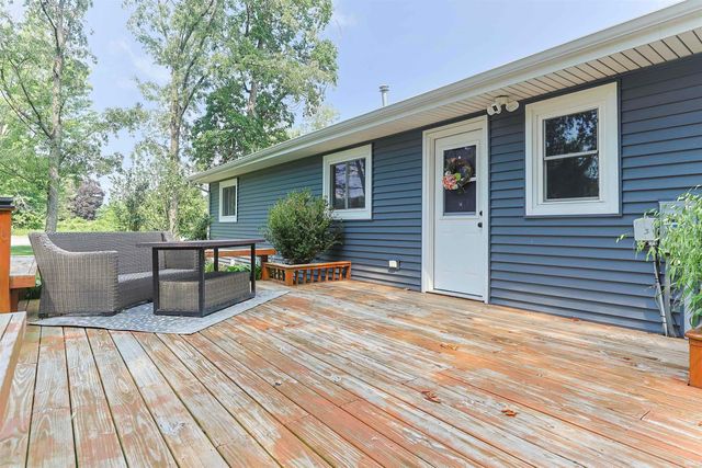 15980 Homestead Trail, Granger, IN 46530
