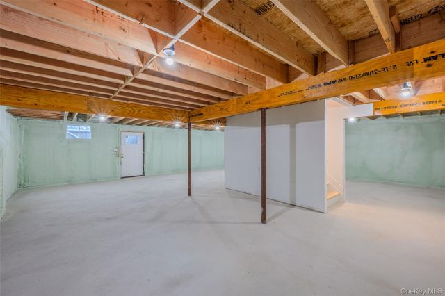 3860 Hudson Avenue, Seaford, NY 11783