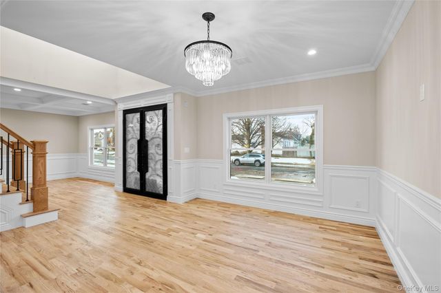 3860 Hudson Avenue, Seaford, NY 11783