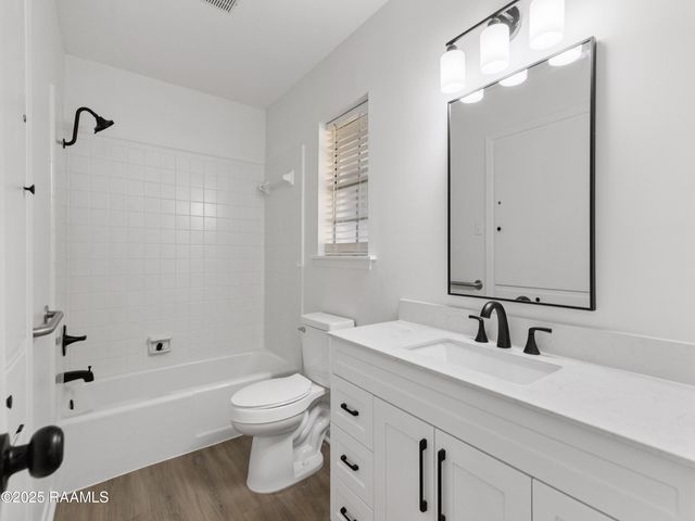 102 Patricia Ann Place, Lafayette, LA 70508