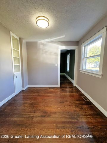 4641 Tolland Avenue, Holt, MI 48842