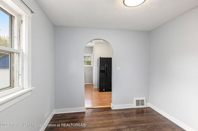 4641 Tolland Avenue, Holt, MI 48842