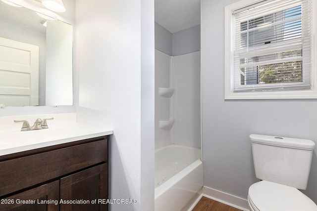 4641 Tolland Avenue, Holt, MI 48842