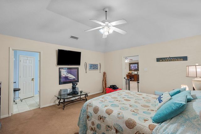 3902 18th Street N, Texas City, TX 77590