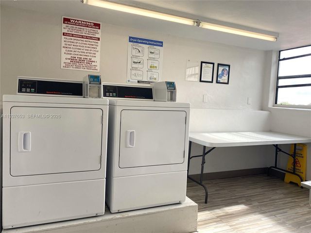 2322 S Cypress Bend Dr 711, Pompano Beach, FL 33069