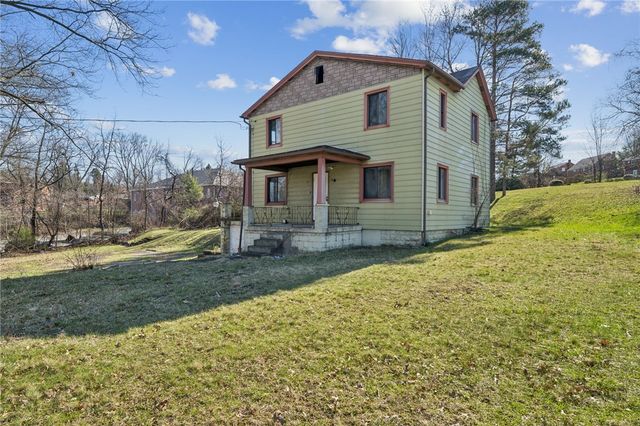 236-240 Center Road, Monroeville, PA 15146