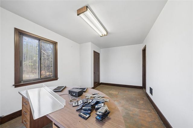 236-240 Center Road, Monroeville, PA 15146