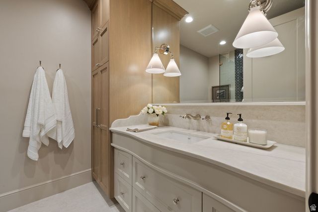 6204 W HAWKSTONE WAY, Highland, UT 84003