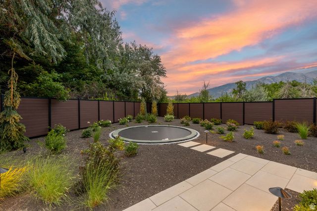 6204 W HAWKSTONE WAY, Highland, UT 84003