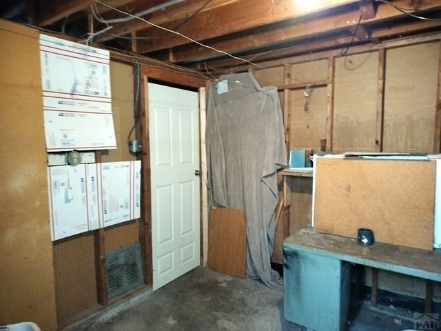 2036 Driftwood Lane, Pueblo, CO 81005