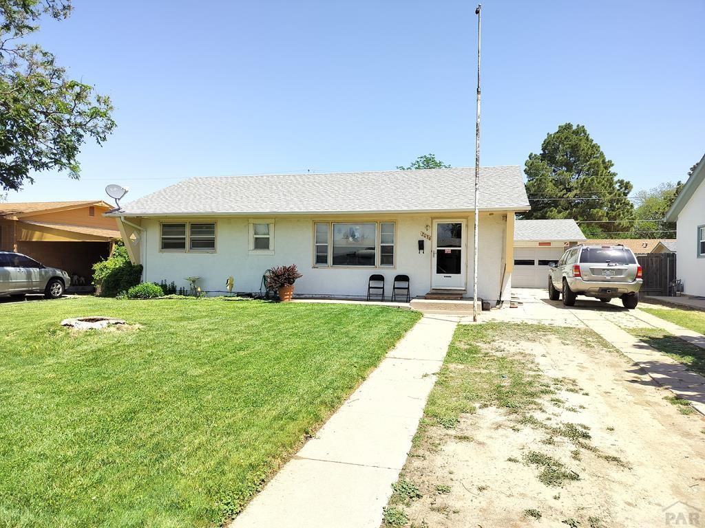 2036 Driftwood Lane, Pueblo, CO 81005