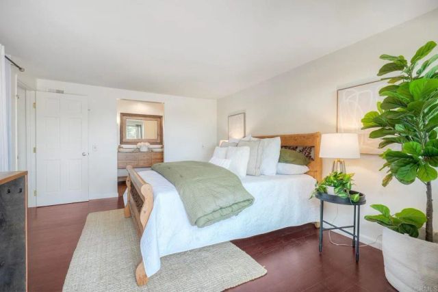 2050 Trevino Avenue, Oceanside, CA 92056