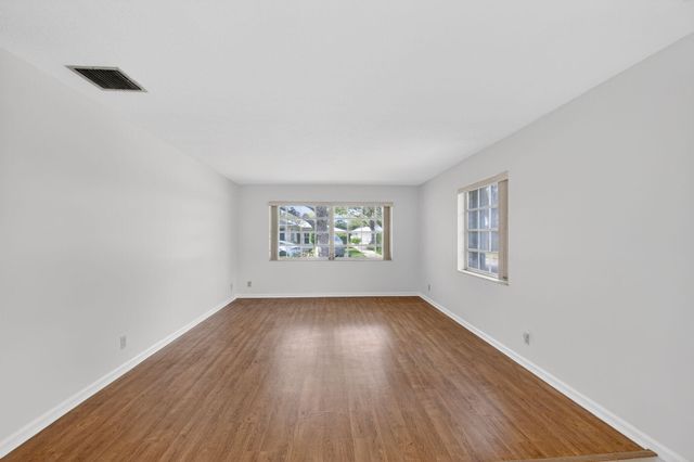 10136 S 42nd Avenue S, Boynton Beach, FL 33436